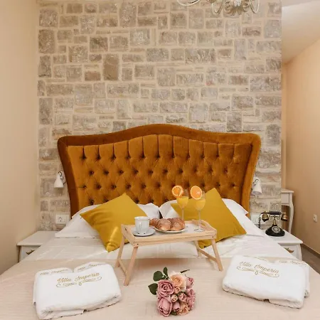 Luxury Stone Villa Imperia فيلة *